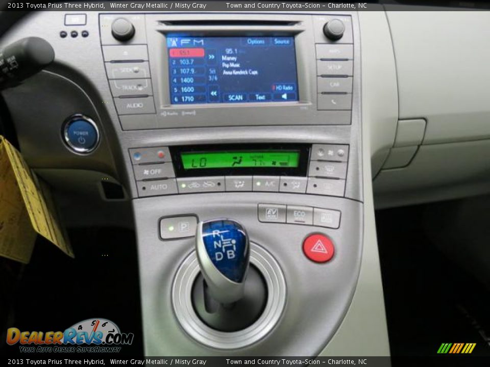 2013 Toyota Prius Three Hybrid Winter Gray Metallic / Misty Gray Photo #14