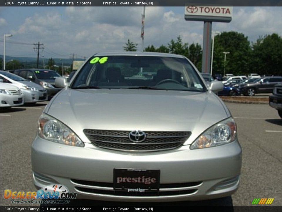 2004 Toyota Camry LE Lunar Mist Metallic / Stone Photo #2