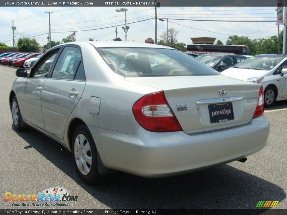 2004 Toyota Camry LE Lunar Mist Metallic / Stone Photo #4