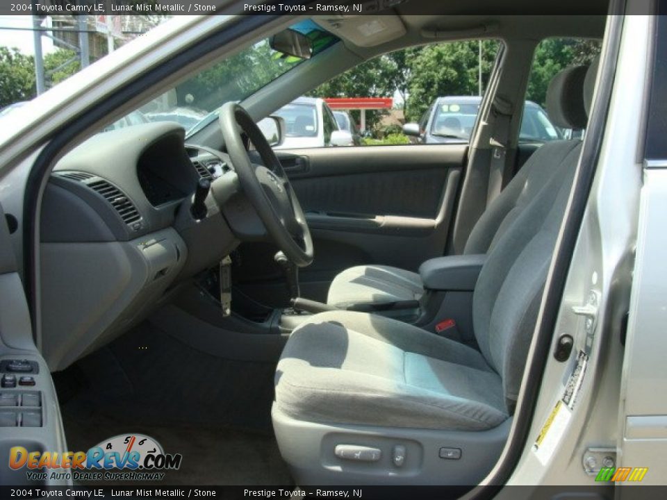 2004 Toyota Camry LE Lunar Mist Metallic / Stone Photo #7