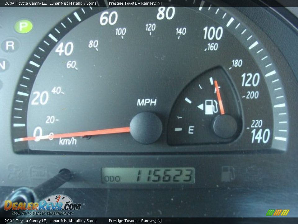 2004 Toyota Camry LE Lunar Mist Metallic / Stone Photo #10