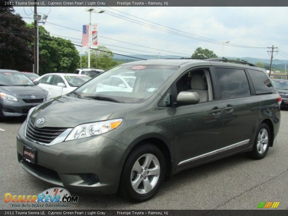 2011 Toyota Sienna LE Cypress Green Pearl / Light Gray Photo #3