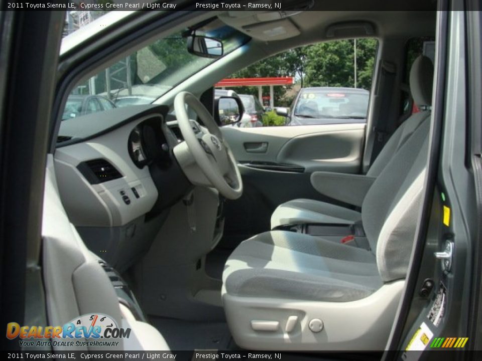 2011 Toyota Sienna LE Cypress Green Pearl / Light Gray Photo #7