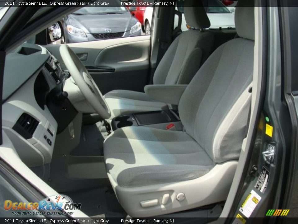 2011 Toyota Sienna LE Cypress Green Pearl / Light Gray Photo #8