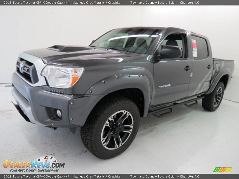 Front 3/4 View of 2013 Toyota Tacoma XSP-X Double Cab 4x4 Photo #3