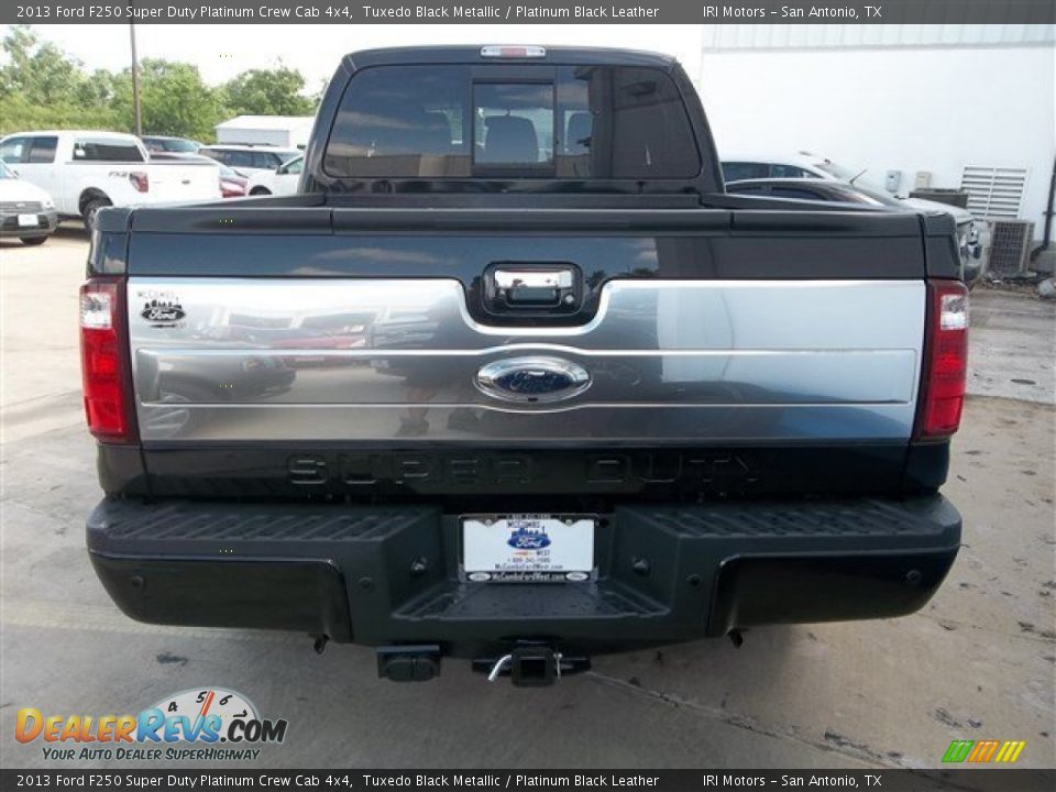 2013 Ford F250 Super Duty Platinum Crew Cab 4x4 Tuxedo Black Metallic / Platinum Black Leather Photo #5