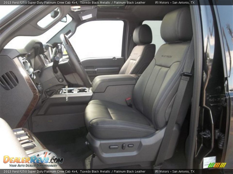 2013 Ford F250 Super Duty Platinum Crew Cab 4x4 Tuxedo Black Metallic / Platinum Black Leather Photo #22
