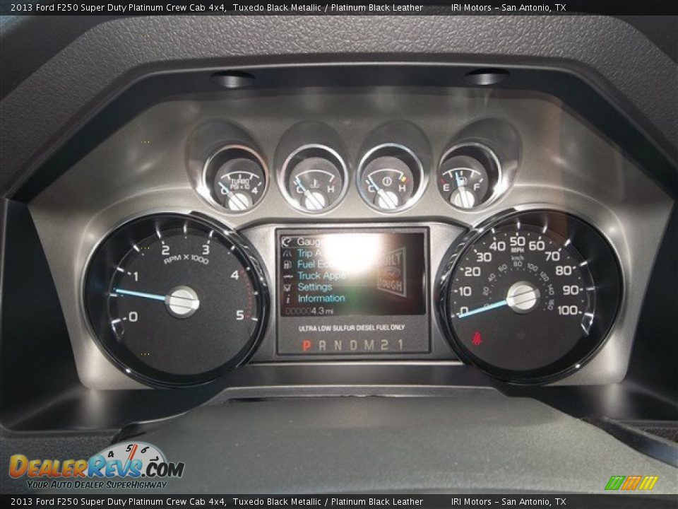 2013 Ford F250 Super Duty Platinum Crew Cab 4x4 Tuxedo Black Metallic / Platinum Black Leather Photo #23