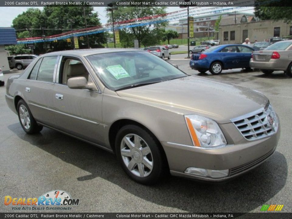2006 Cadillac DTS Radiant Bronze Metallic / Cashmere Photo #5