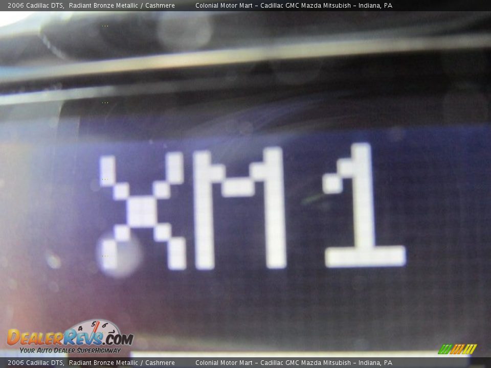 2006 Cadillac DTS Radiant Bronze Metallic / Cashmere Photo #16