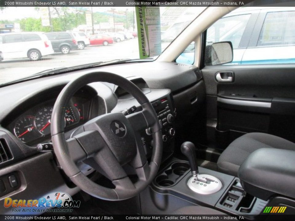 2008 Mitsubishi Endeavor LS AWD Satin Meisai Pearl / Black Photo #10