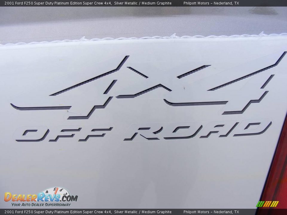 2001 Ford F250 Super Duty Platinum Edition Super Crew 4x4 Silver Metallic / Medium Graphite Photo #17