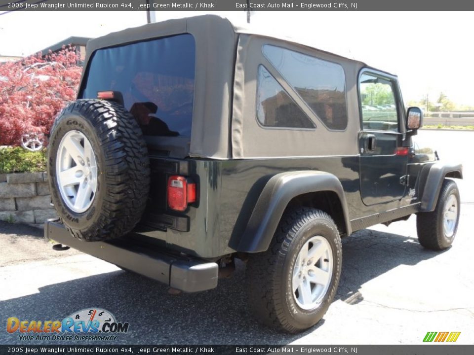 2006 Jeep Wrangler Unlimited Rubicon 4x4 Jeep Green Metallic / Khaki Photo #4