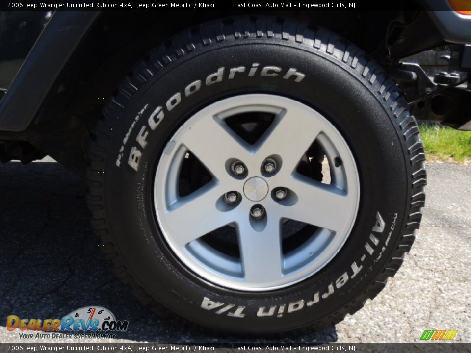 2006 Jeep Wrangler Unlimited Rubicon 4x4 Jeep Green Metallic / Khaki Photo #8