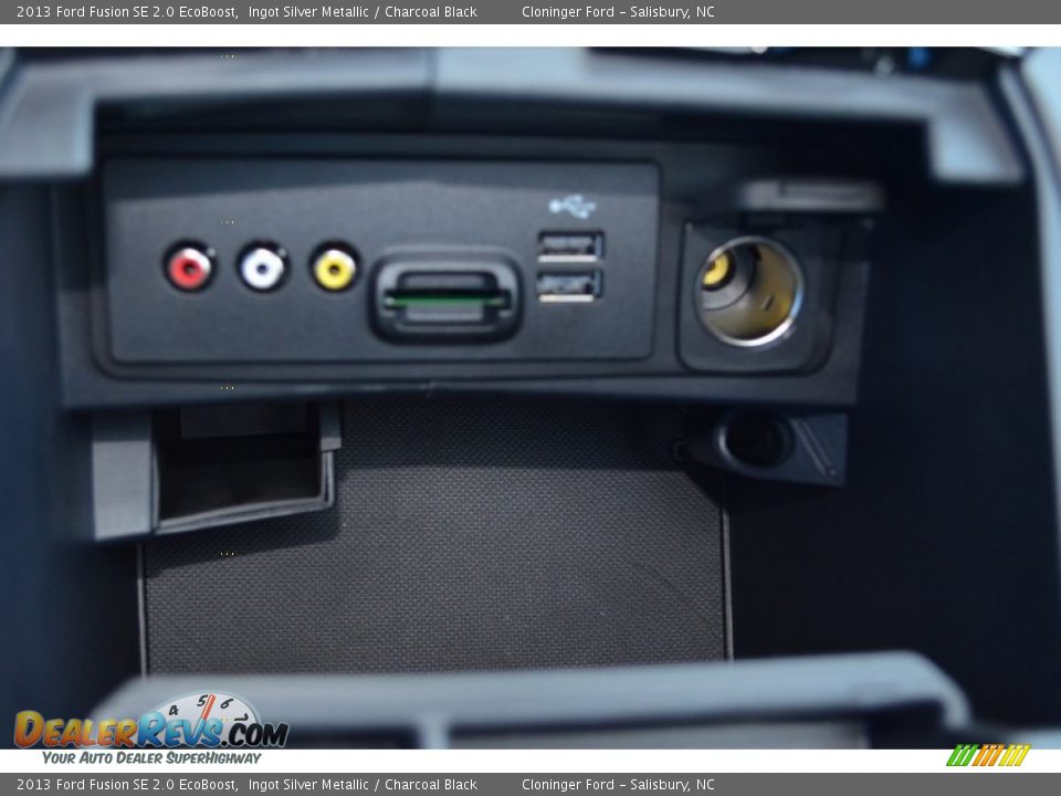 2013 Ford Fusion SE 2.0 EcoBoost Ingot Silver Metallic / Charcoal Black Photo #19