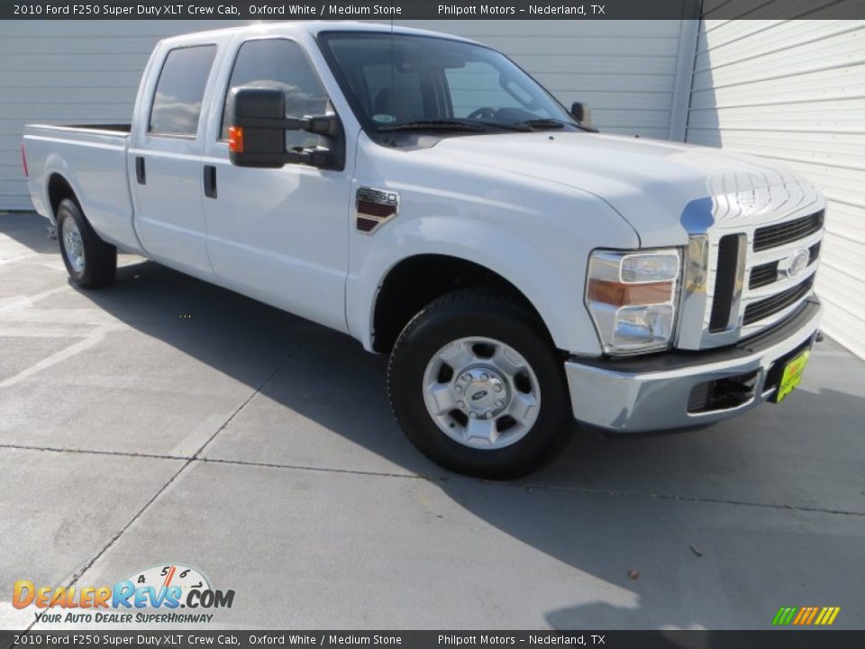 2010 Ford F250 Super Duty XLT Crew Cab Oxford White / Medium Stone Photo #1