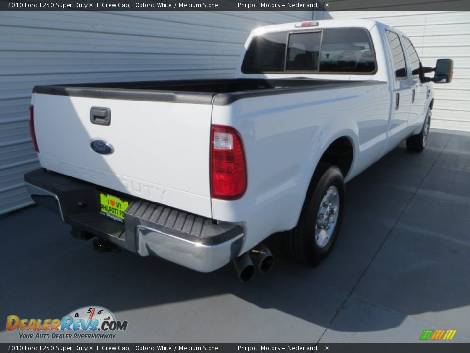 2010 Ford F250 Super Duty XLT Crew Cab Oxford White / Medium Stone Photo #4