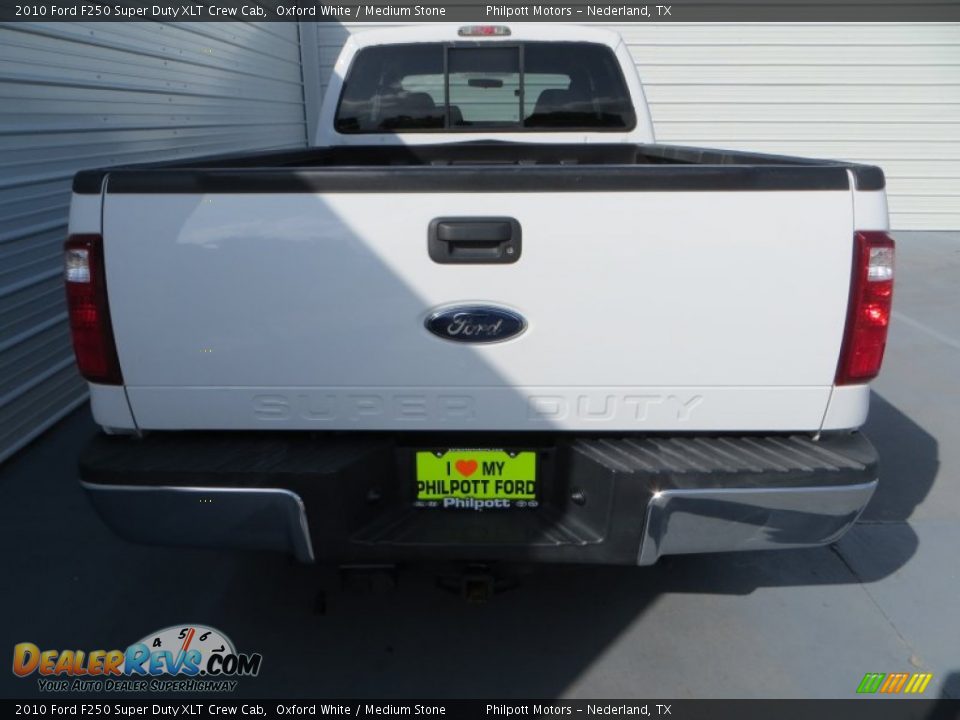 2010 Ford F250 Super Duty XLT Crew Cab Oxford White / Medium Stone Photo #5