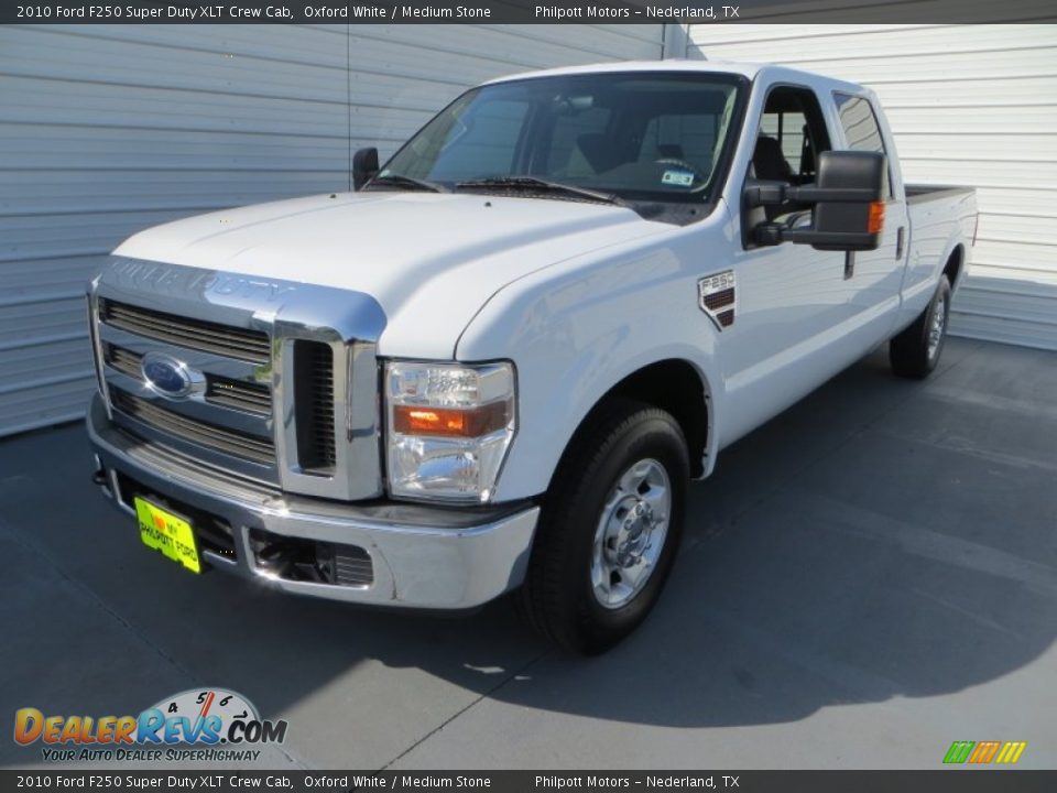 2010 Ford F250 Super Duty XLT Crew Cab Oxford White / Medium Stone Photo #7