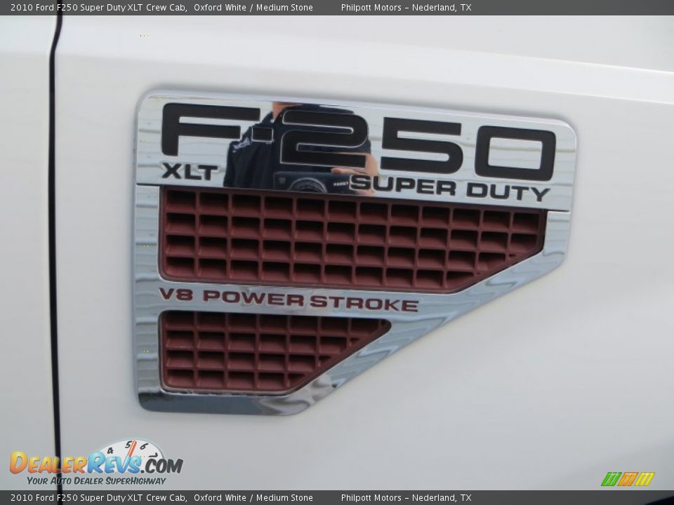 2010 Ford F250 Super Duty XLT Crew Cab Oxford White / Medium Stone Photo #15