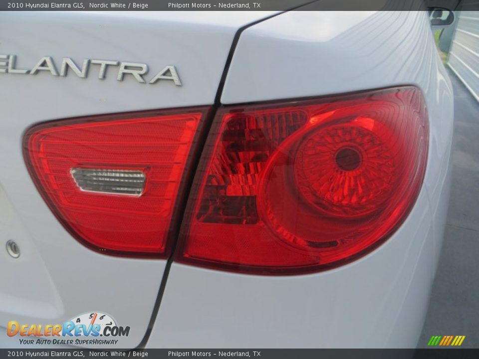 2010 Hyundai Elantra GLS Nordic White / Beige Photo #15