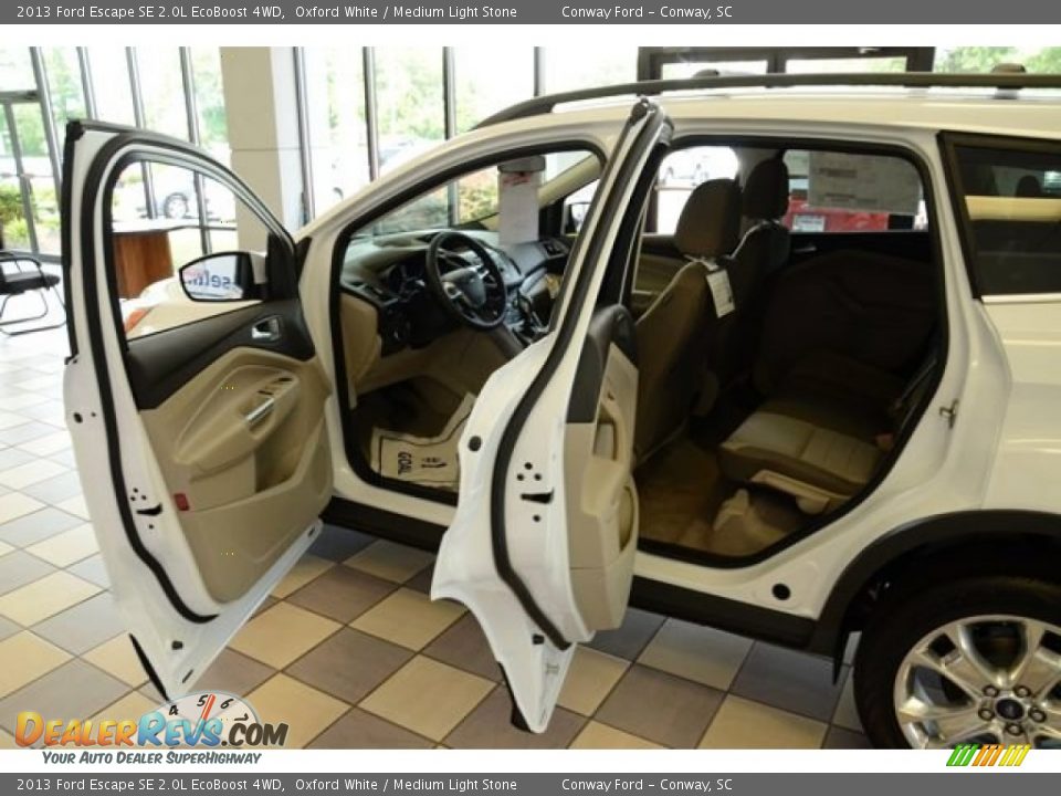 2013 Ford Escape SE 2.0L EcoBoost 4WD Oxford White / Medium Light Stone Photo #7