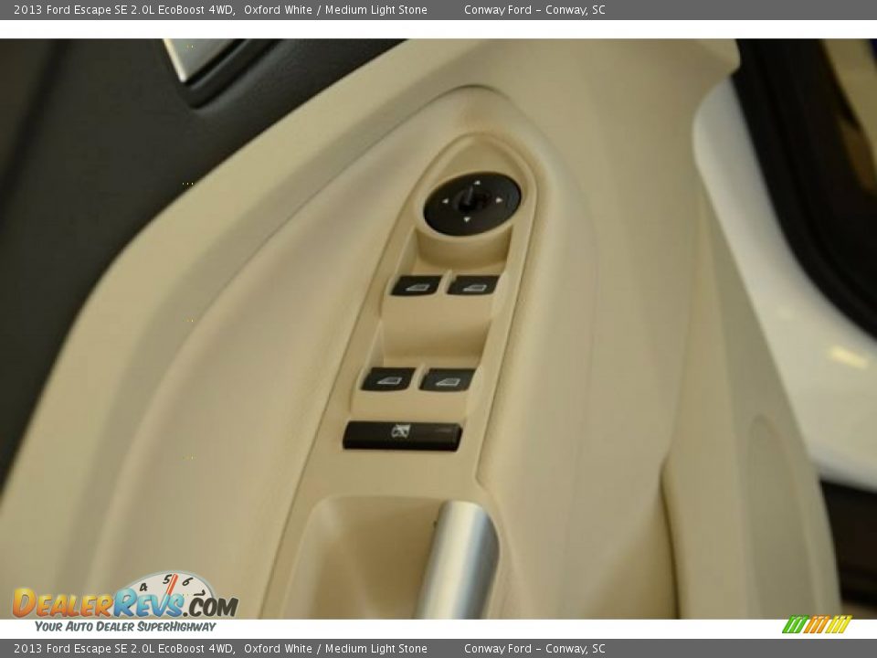 2013 Ford Escape SE 2.0L EcoBoost 4WD Oxford White / Medium Light Stone Photo #13