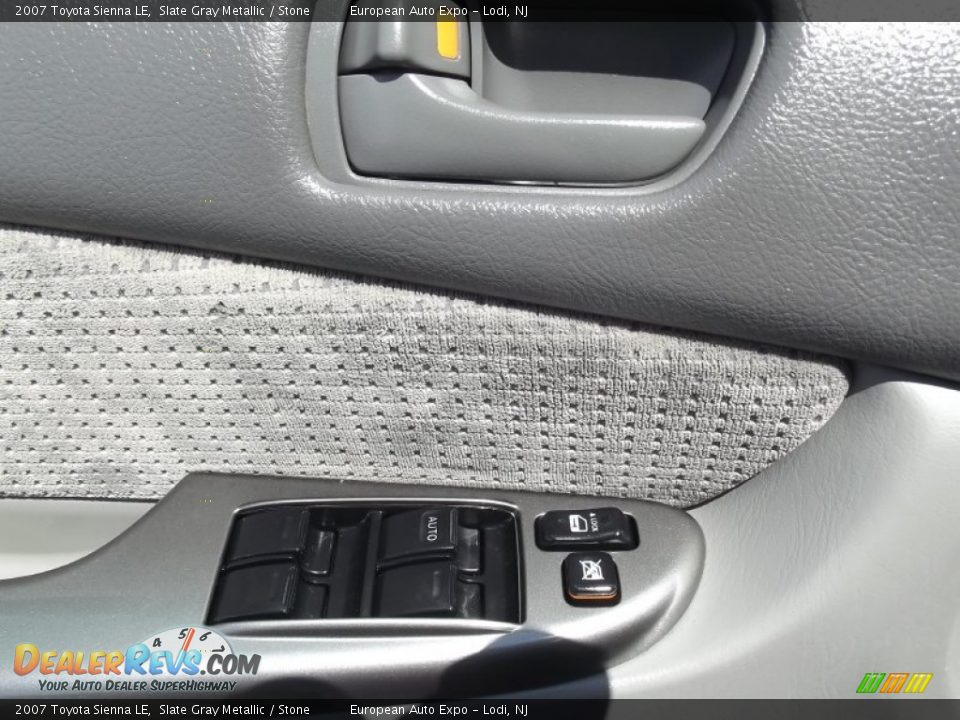 2007 Toyota Sienna LE Slate Gray Metallic / Stone Photo #9