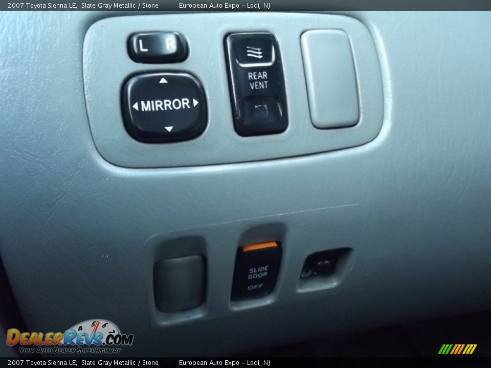 2007 Toyota Sienna LE Slate Gray Metallic / Stone Photo #16