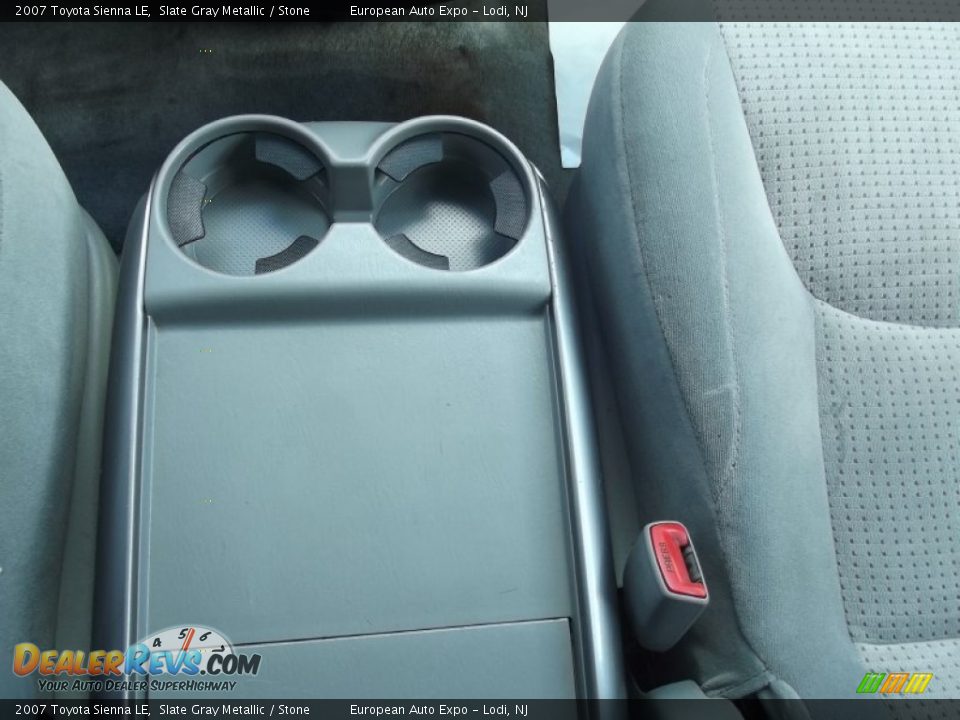 2007 Toyota Sienna LE Slate Gray Metallic / Stone Photo #21
