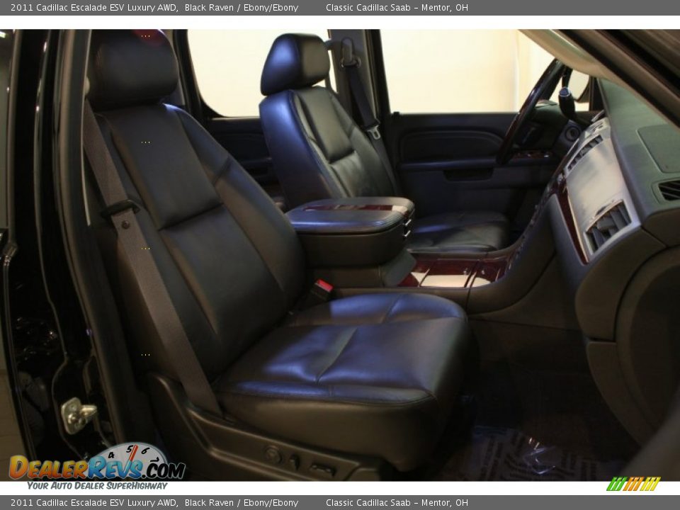 2011 Cadillac Escalade ESV Luxury AWD Black Raven / Ebony/Ebony Photo #15