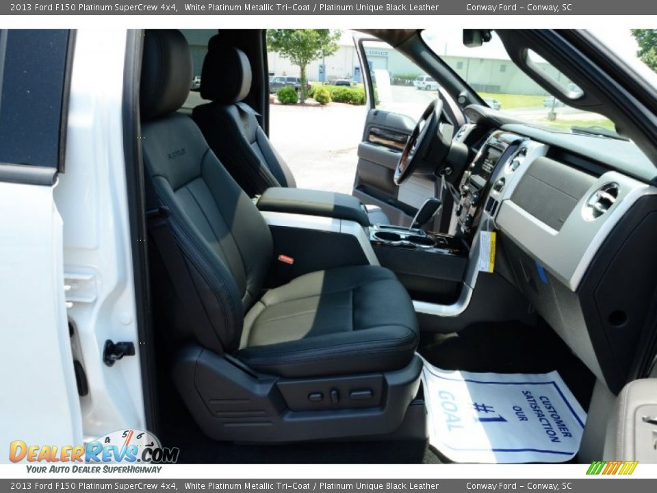 2013 Ford F150 Platinum SuperCrew 4x4 White Platinum Metallic Tri-Coat / Platinum Unique Black Leather Photo #16