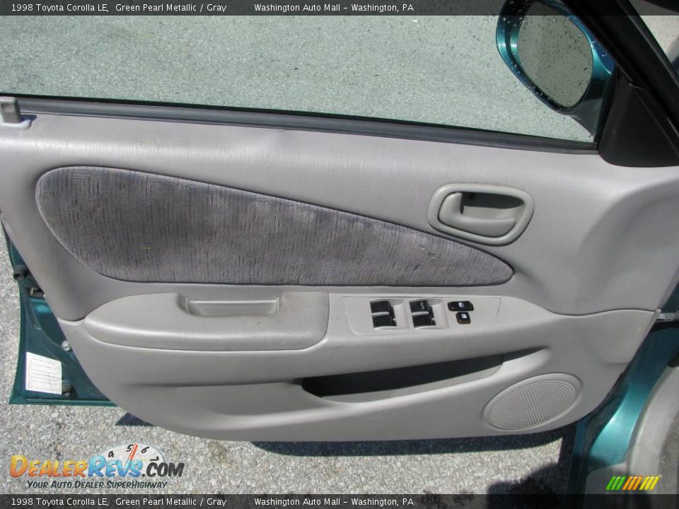 1998 Toyota Corolla LE Green Pearl Metallic / Gray Photo #9