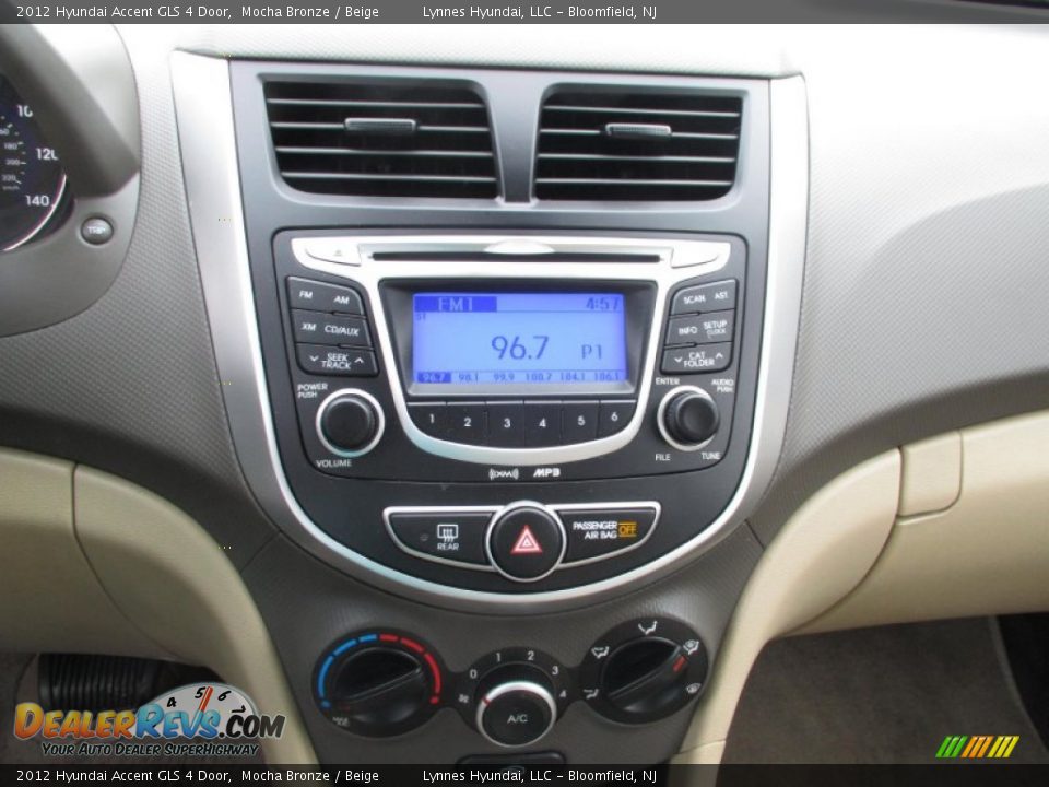 2012 Hyundai Accent GLS 4 Door Mocha Bronze / Beige Photo #12