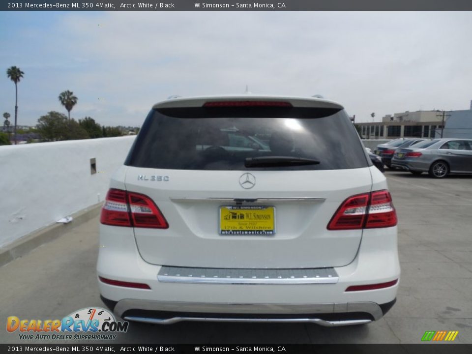2013 Mercedes-Benz ML 350 4Matic Arctic White / Black Photo #5