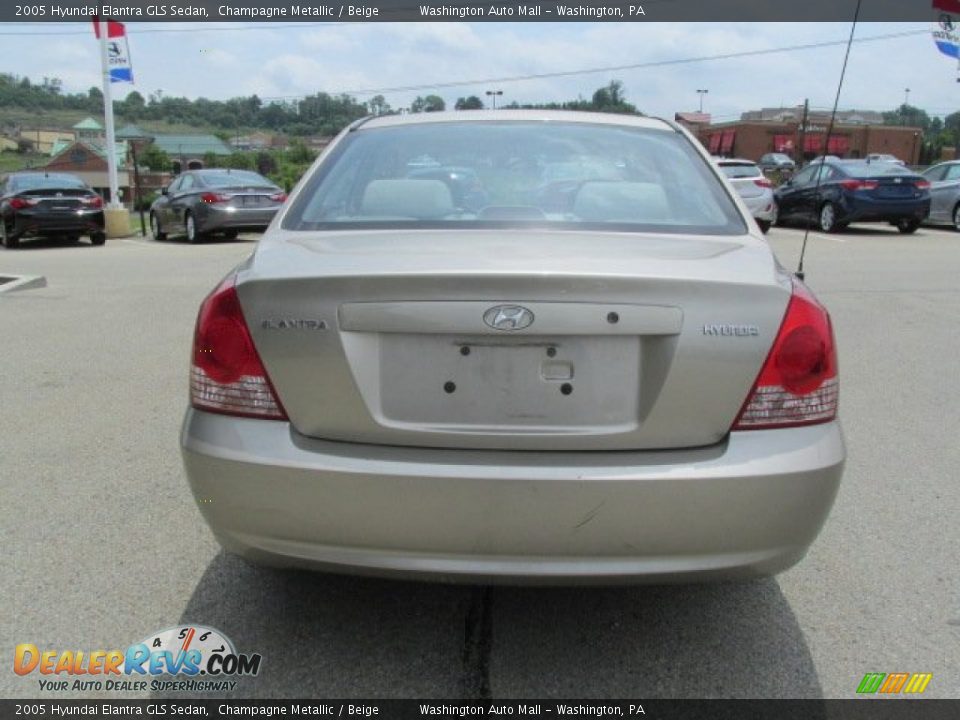 2005 Hyundai Elantra GLS Sedan Champagne Metallic / Beige Photo #7