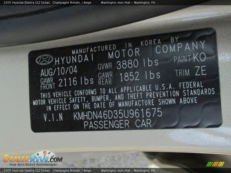 2005 Hyundai Elantra GLS Sedan Champagne Metallic / Beige Photo #18