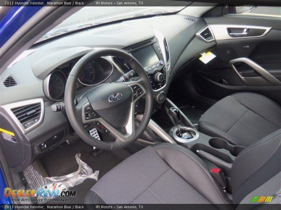 2013 Hyundai Veloster Marathon Blue / Black Photo #9