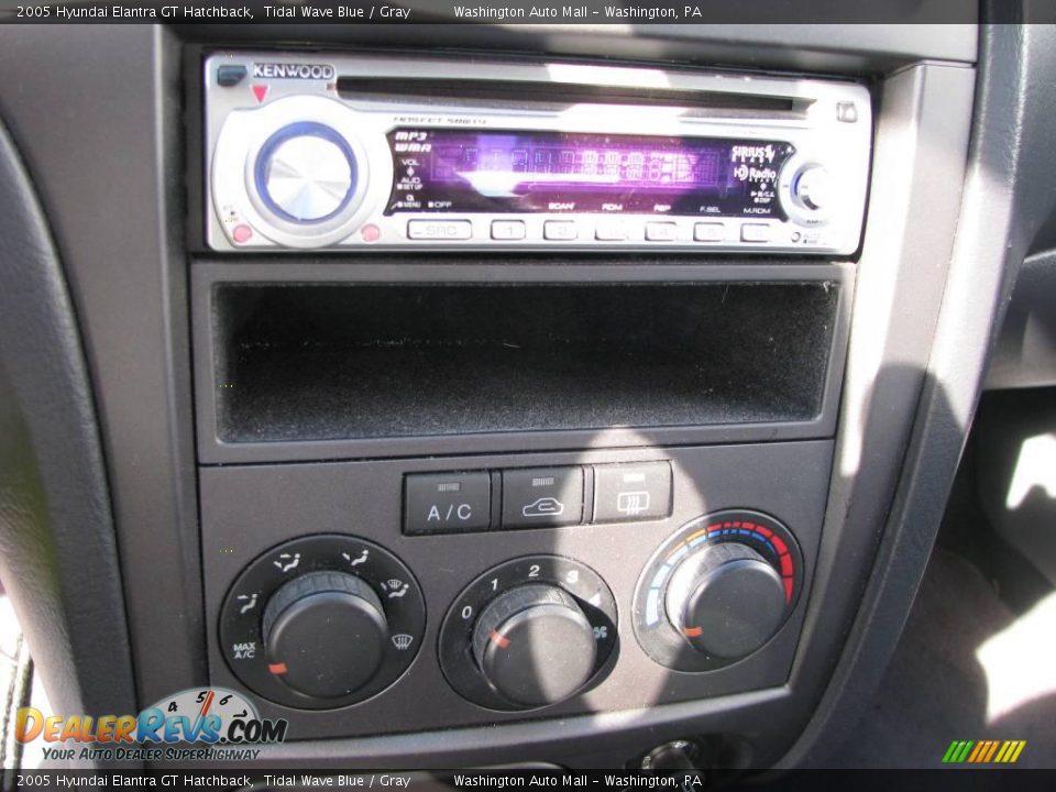 2005 Hyundai Elantra GT Hatchback Tidal Wave Blue / Gray Photo #16