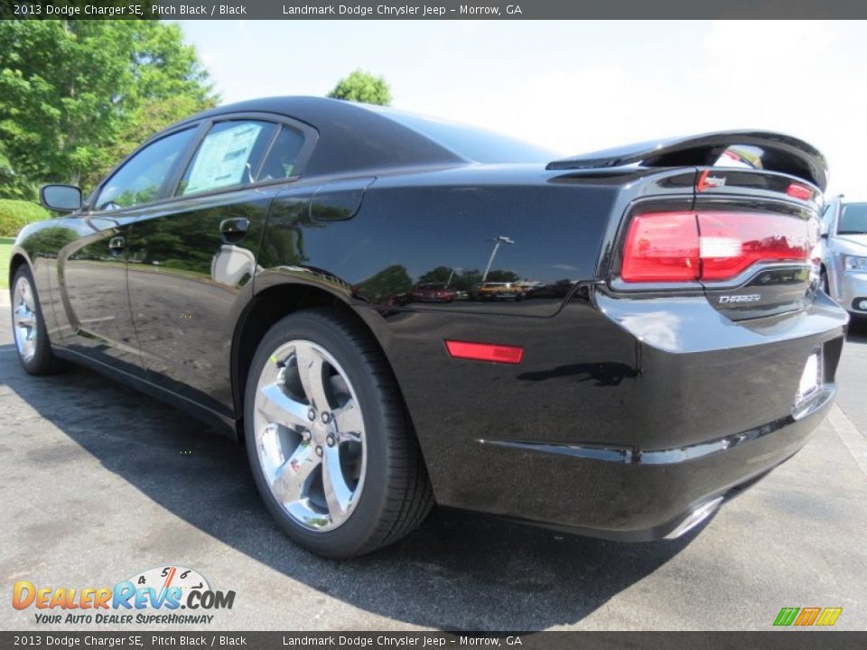 2013 Dodge Charger SE Pitch Black / Black Photo #2