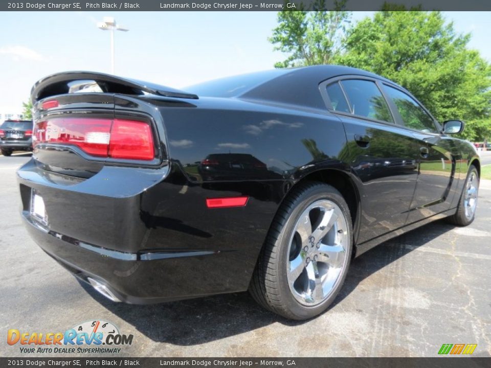 2013 Dodge Charger SE Pitch Black / Black Photo #3