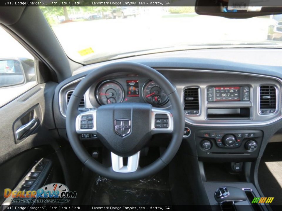 2013 Dodge Charger SE Pitch Black / Black Photo #8