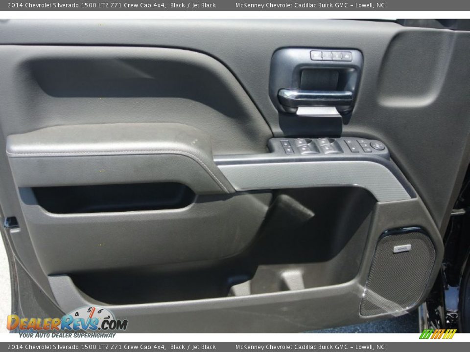 Door Panel of 2014 Chevrolet Silverado 1500 LTZ Z71 Crew Cab 4x4 Photo #9