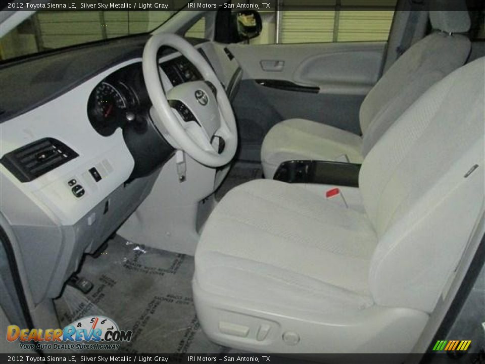 2012 Toyota Sienna LE Silver Sky Metallic / Light Gray Photo #10