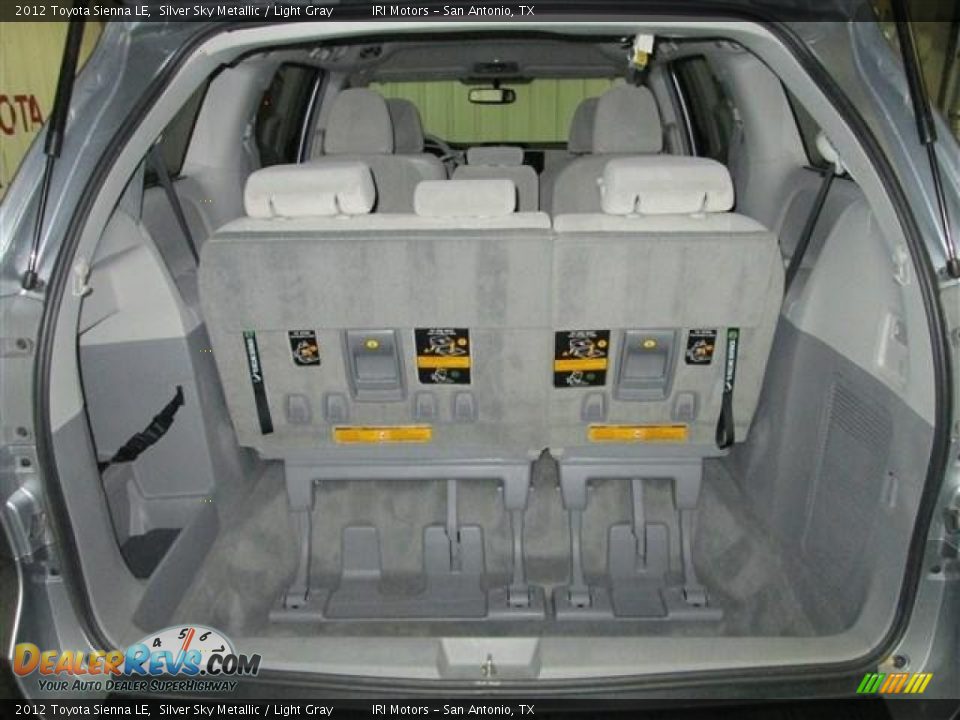 2012 Toyota Sienna LE Silver Sky Metallic / Light Gray Photo #22
