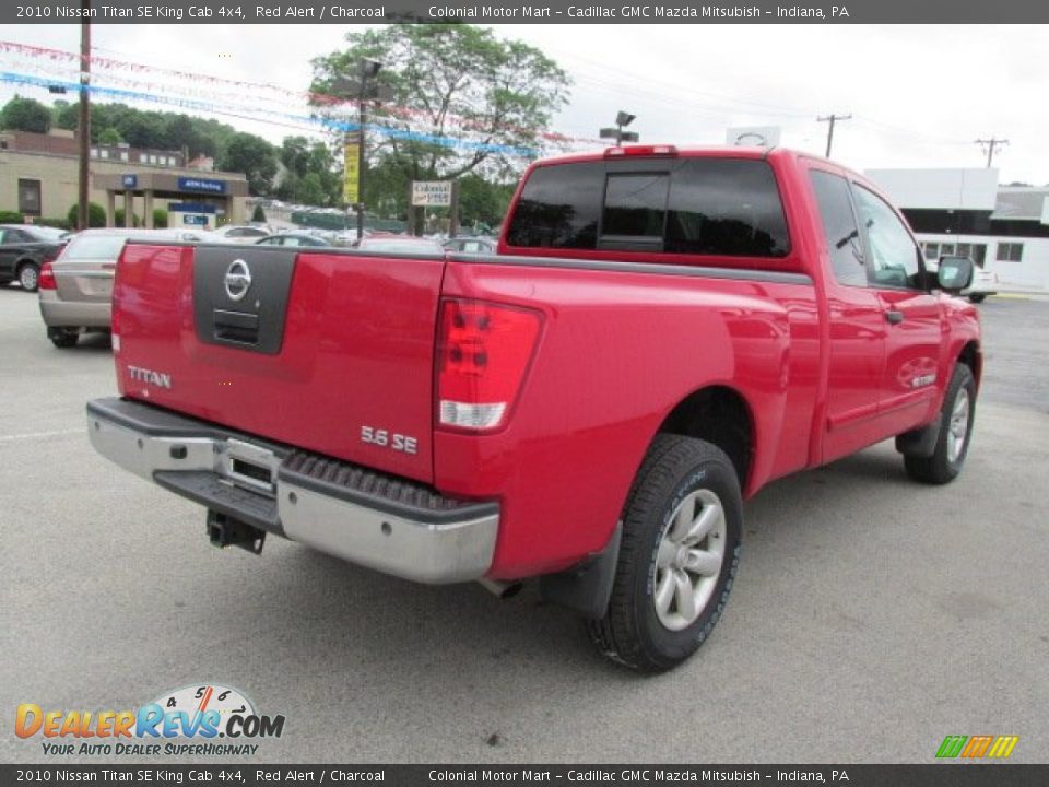 2010 Nissan Titan SE King Cab 4x4 Red Alert / Charcoal Photo #6