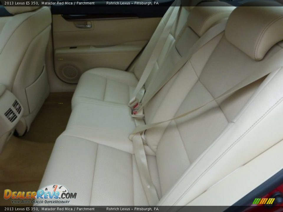 Rear Seat of 2013 Lexus ES 350 Photo #11
