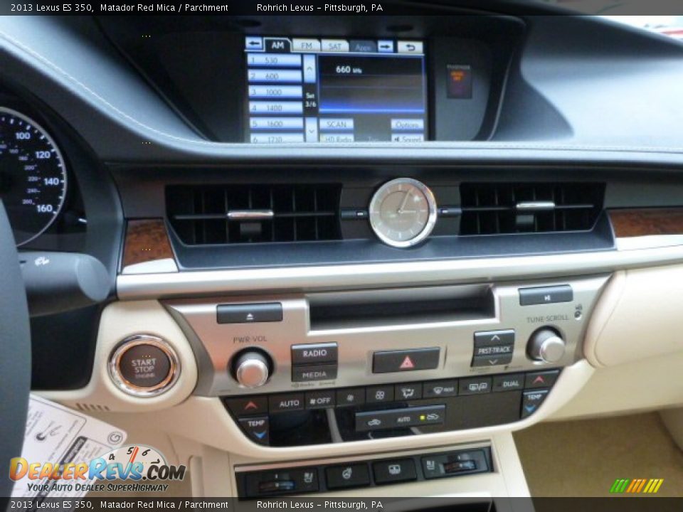 Controls of 2013 Lexus ES 350 Photo #18