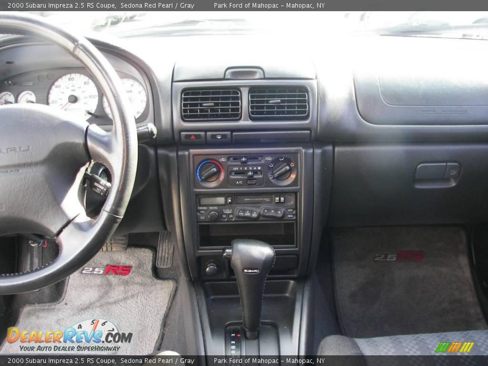 2000 Subaru Impreza 2.5 RS Coupe Sedona Red Pearl / Gray Photo #15