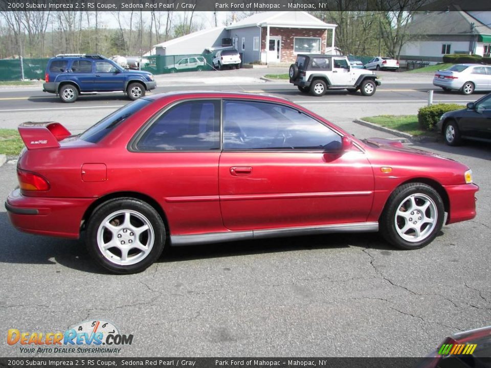 2000 Subaru Impreza 2.5 RS Coupe Sedona Red Pearl / Gray Photo #20